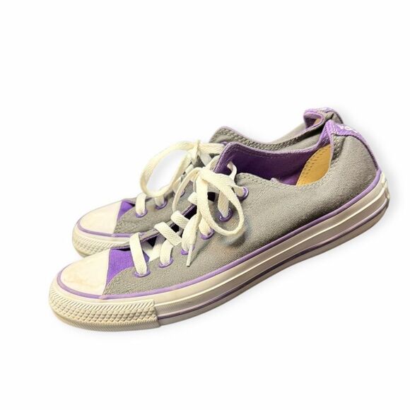 CONVERSE Women’s Gray & Purple Younique Low-Top Sneakers Size 7.5 - Picture 3 of 7